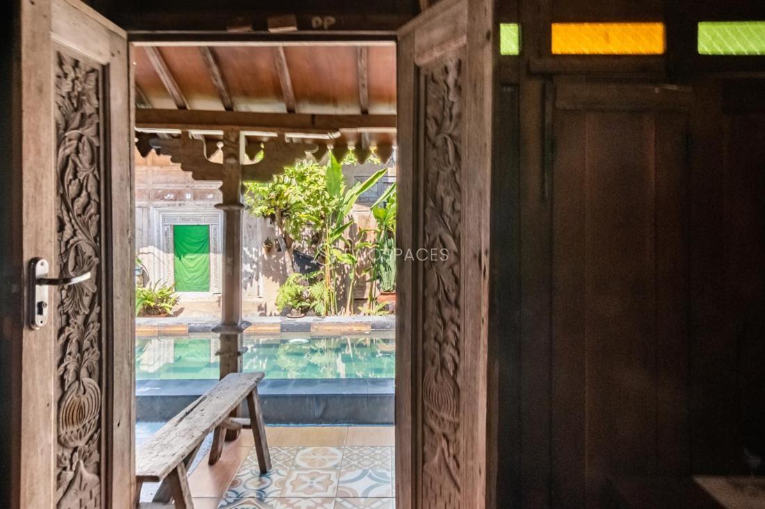 Kayu Beach Villa By Twospaces, Nusa Dua Beach Экстерьер фото
